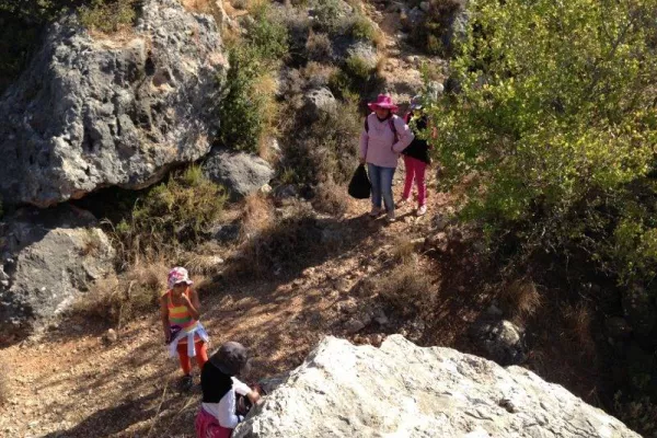 Introduction Walk to Protect Wadi Zibqin gallery